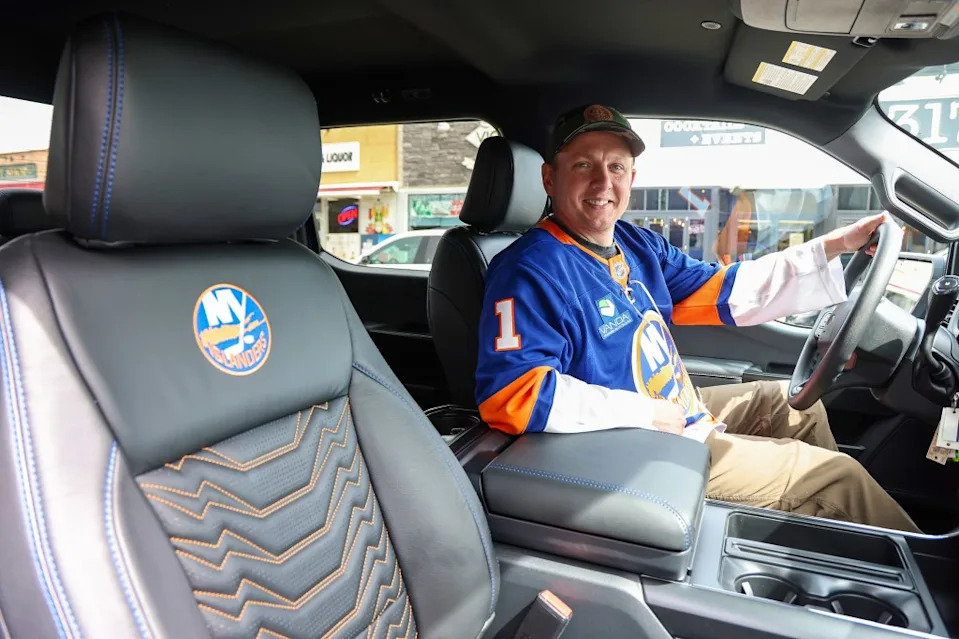 Active-duty military and FDNY Bravest Joseph O’Brien got a new pickup truck from the Islanders. Dennis A. Clark for NY Post