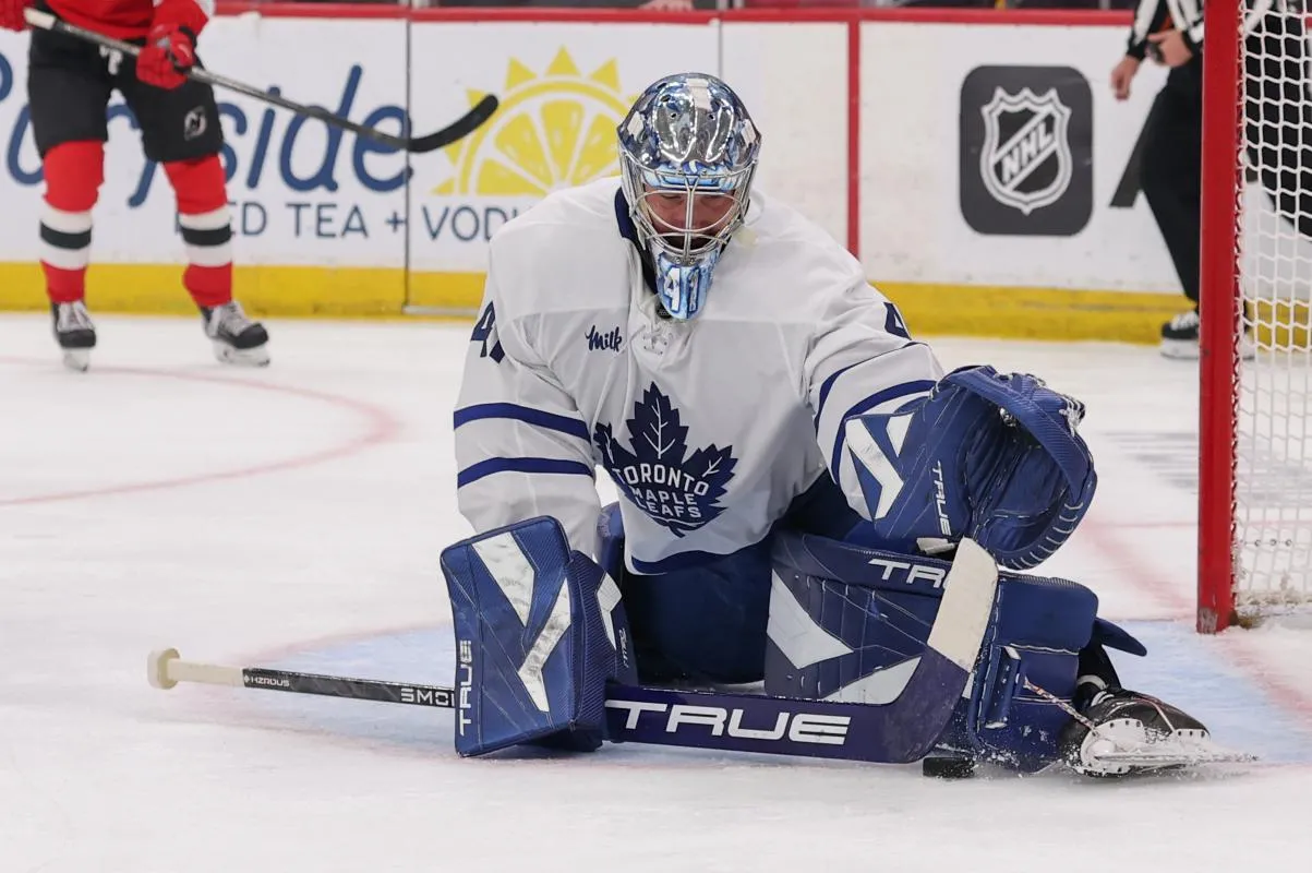 Toronto Maple Leafs goaltender Anthony Stolarz (41) makes a save against the New Jersey Devils during the second period at Prudential Center.