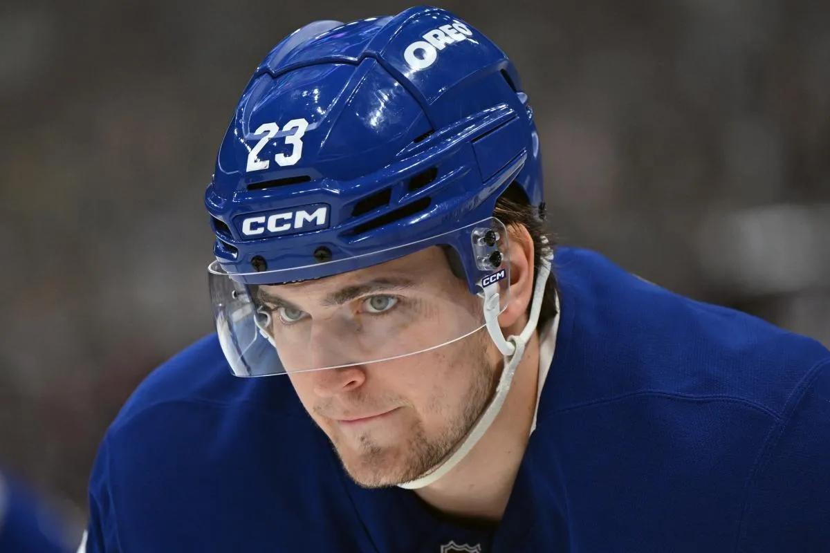 Toronto Maple Leafs forward Matthew Knies (23) prepares for a faceoff against the Pittsburgh Penguins in the third period at Scotiabank Arena