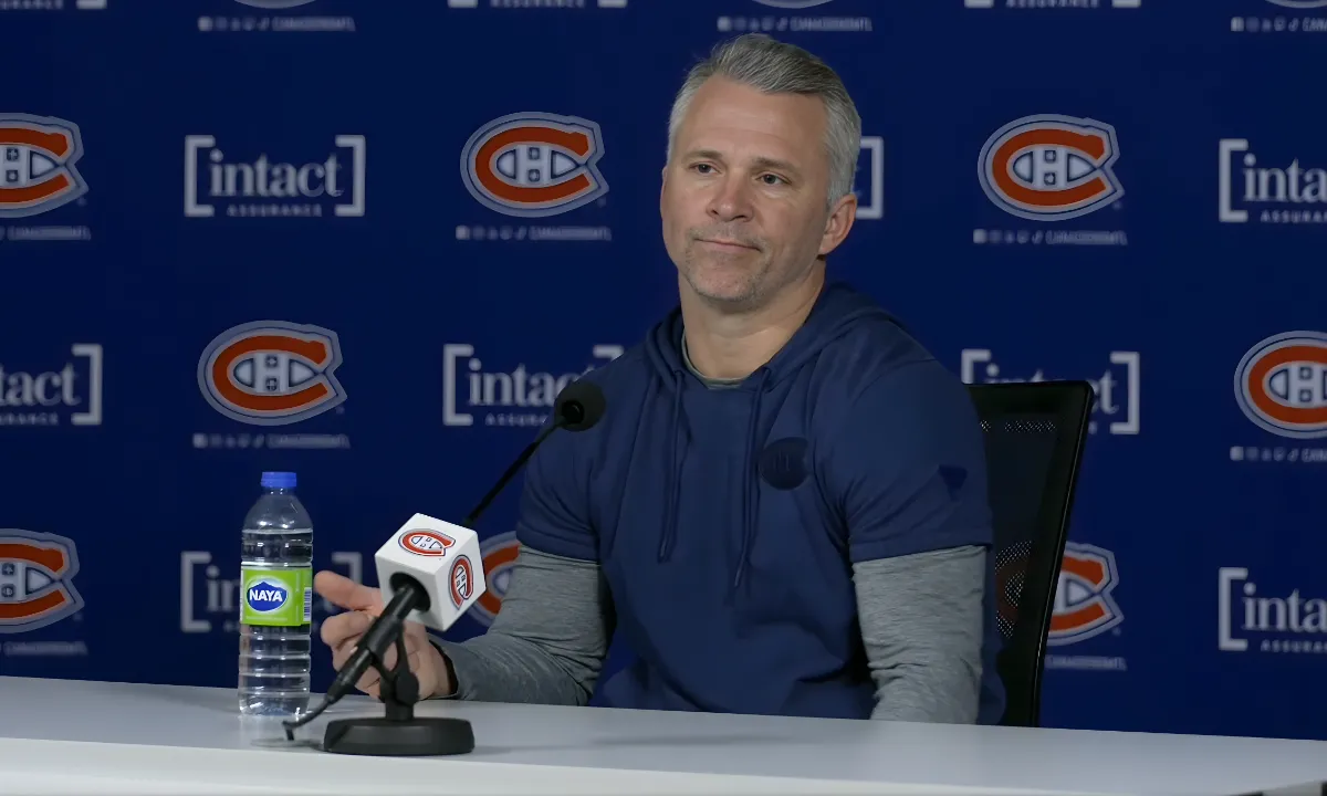 Photo of Montreal Canadiens head coach Martin St-Louis.
