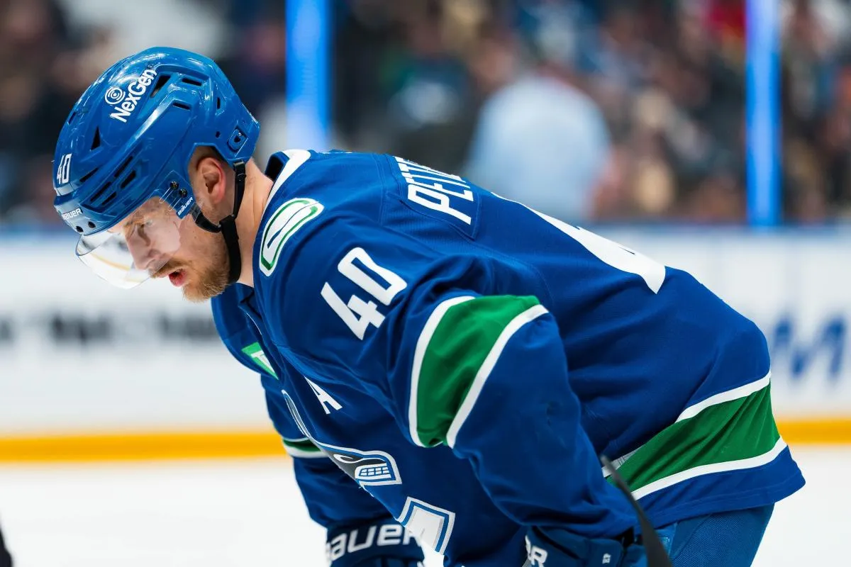 Vancouver Canucks forward Elias Pettersson (40) prepares for a face off against the Ottawa Senators in the second period at Rogers Arena.