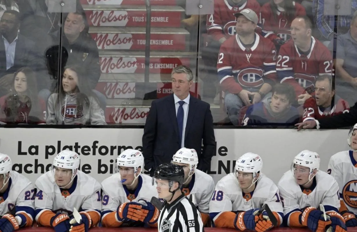 New York Islanders head coach Patrick Roy behind the bench during the first period of the game against the Montreal Canadiens at the Bell Centre.