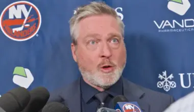 Photo of Patrick Roy following 7-3 loss to Canadiens.