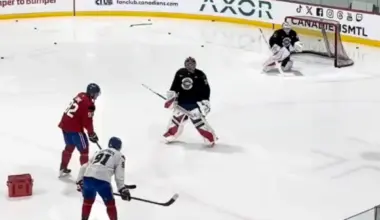 Photo of Samuel Montembeault at Canadiens practice in Brossard.