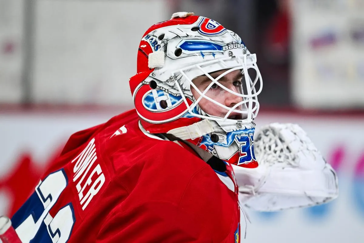 Montreal Canadiens goalie Jacob Fowler (32) looks on during warm-up before the game against the Boston Bruins at Bell Centre.