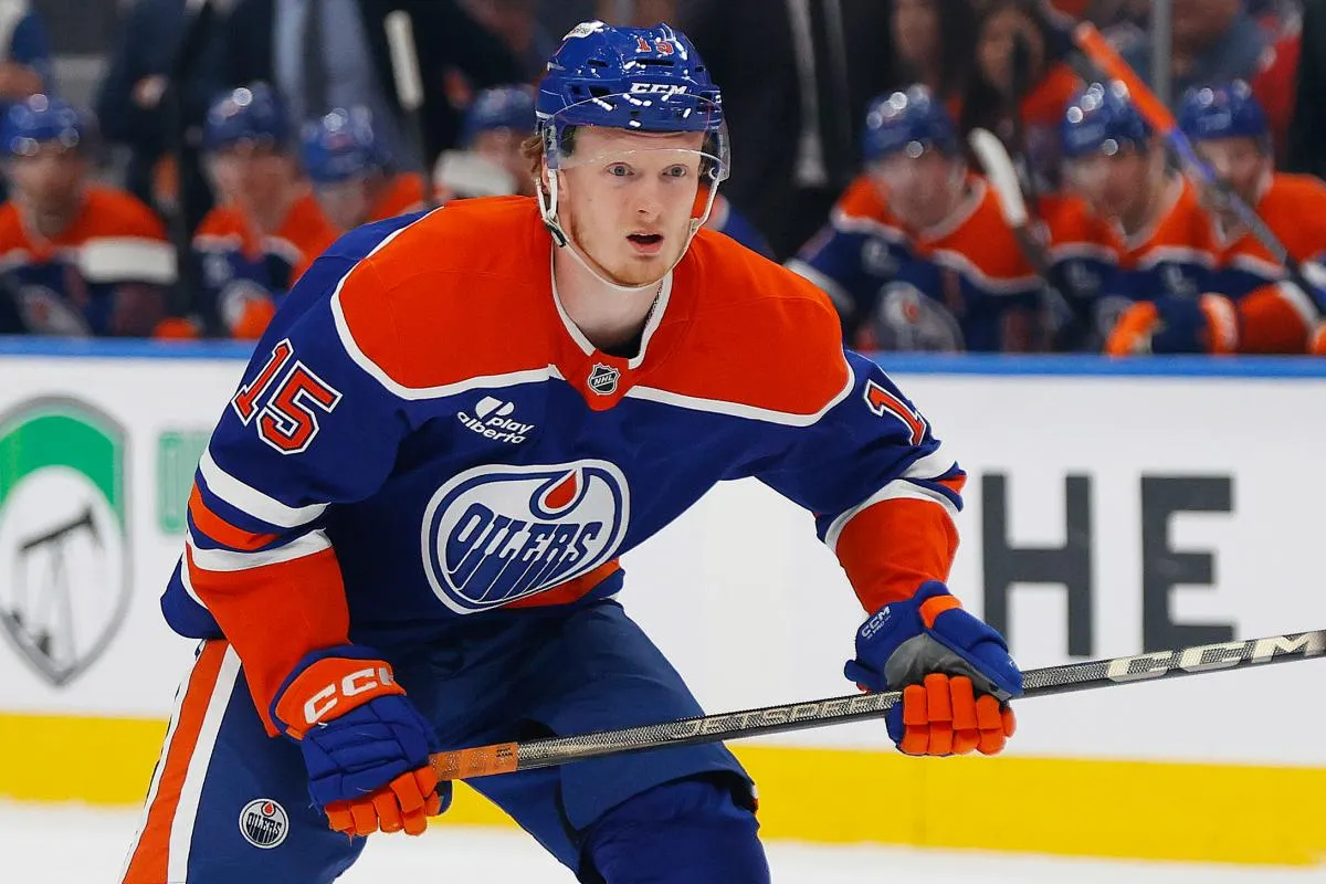 Edmonton Oilers forward Roby Jarventie (15) follows the play against the Tampa Bay Lightning at Rogers Place