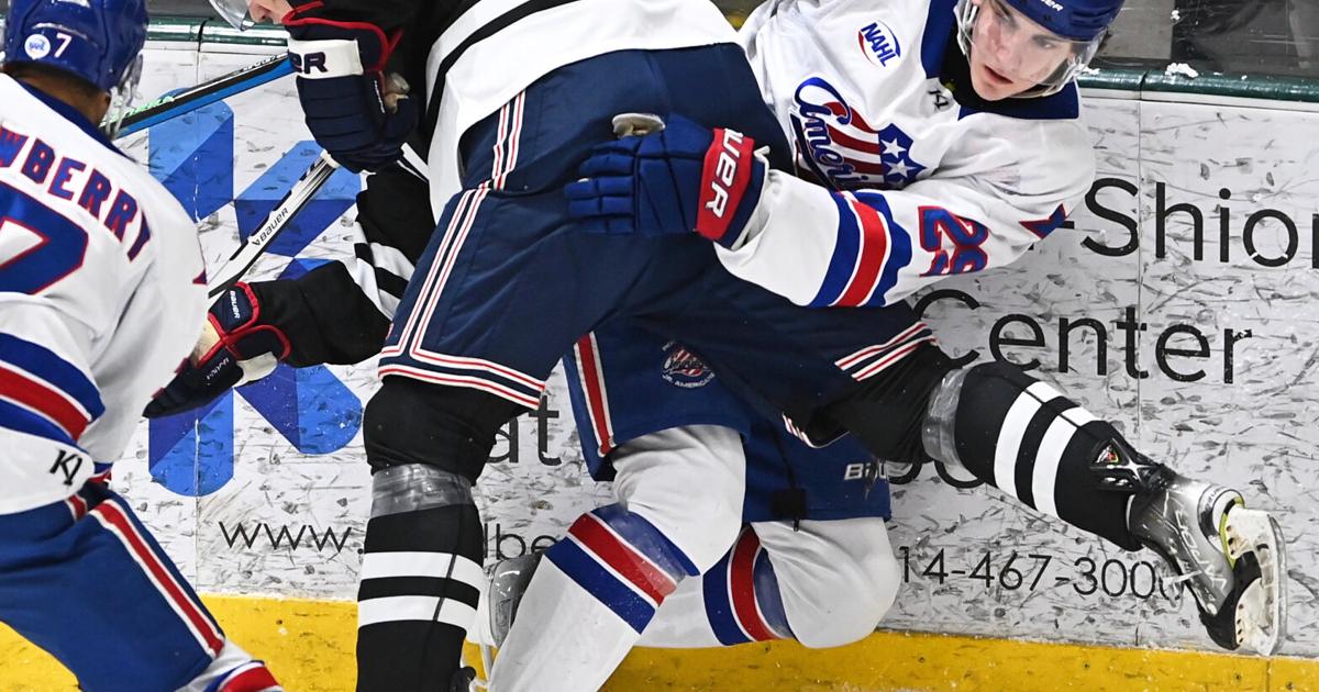 Former Tomahawks player Hayes Hundley signs contract with Maple Leafs | Sports