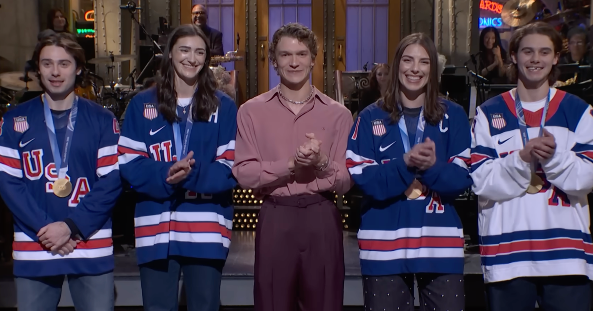 Team USA Women's Hockey Stars Turn Trump's 'Joke' Into A Punchline In Surprise 'SNL' Cameo