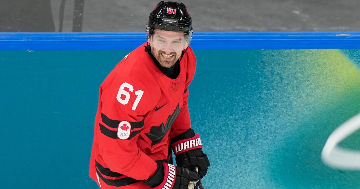 Golden Knights' Mark Stone leaves game at Penguins with an undisclosed injury | Sports