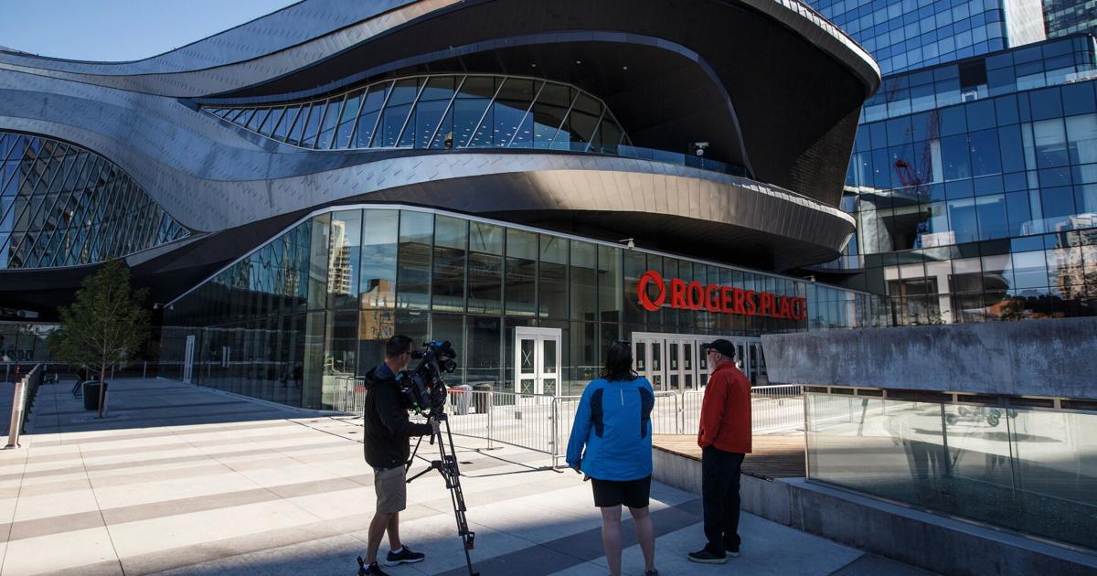 Edmonton, Calgary and Prague named host cities for 2028 World Cup of Hockey | Pro