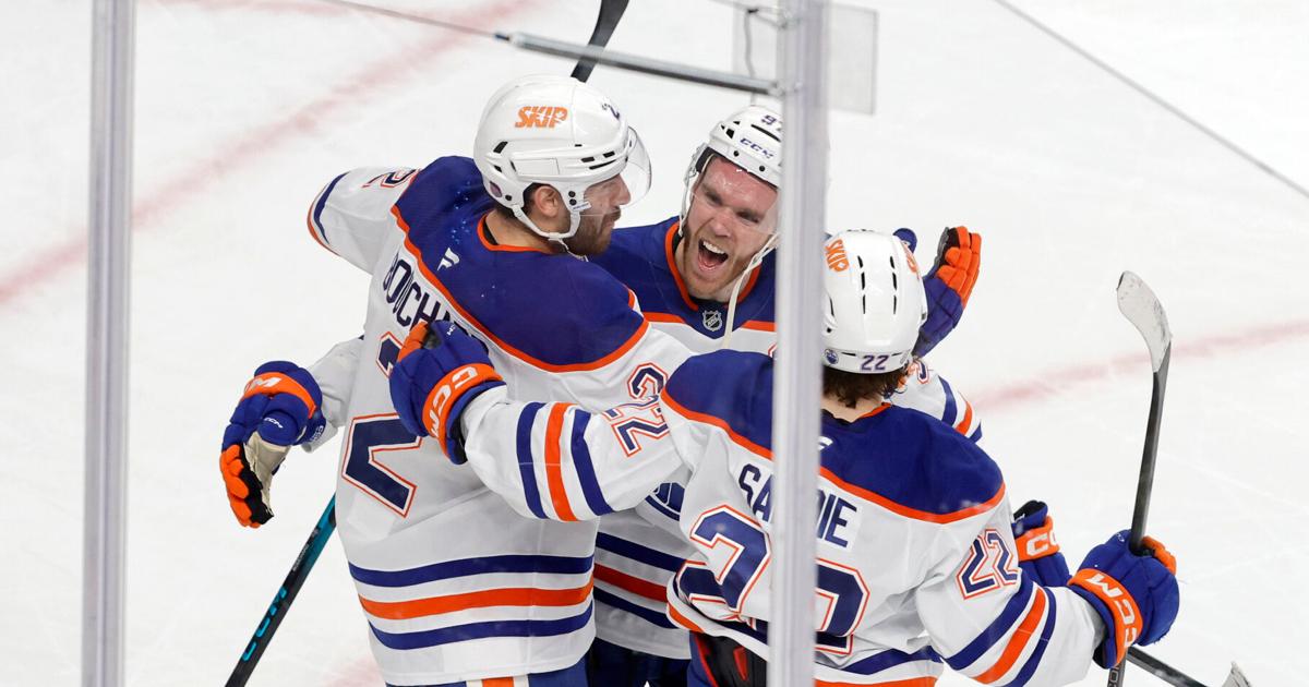 Oilers and Golden Knights heading opposite directions after playoff-like atmosphere | Pro National Sports