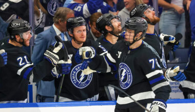 Lightning Rally Past Senators | 95.7 WDAE