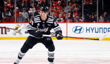 Devils vs. Blackhawks Prediction & Picks - March 29