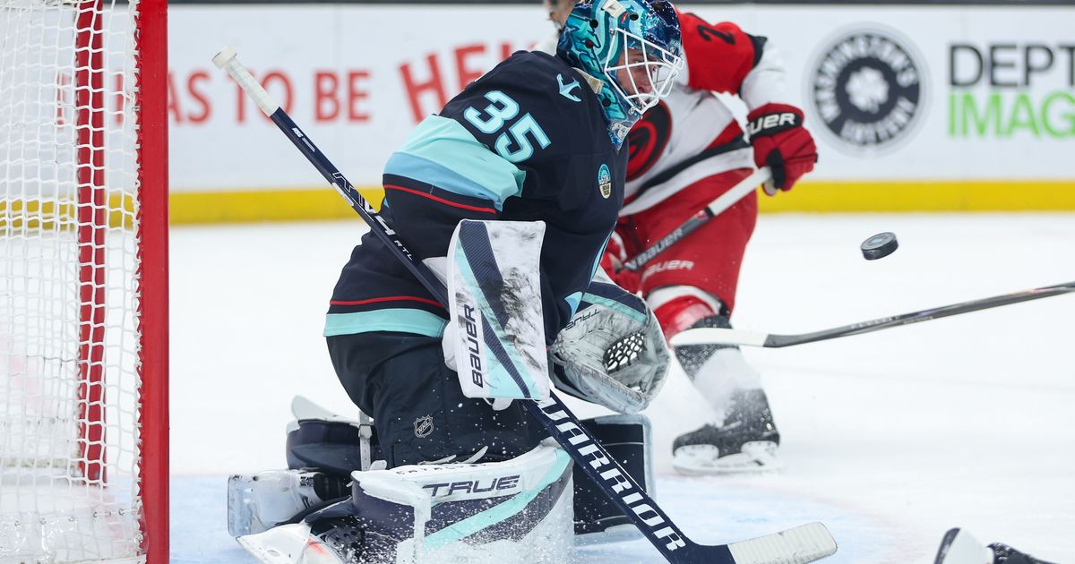 Daccord backstops Kraken to 2-1 win, ending 12-game point streak for Hurricanes :: WRAL.com