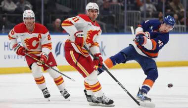 Holmstrom scores 2 as Islanders race to an early lead, hold on to beat Flames 3-2