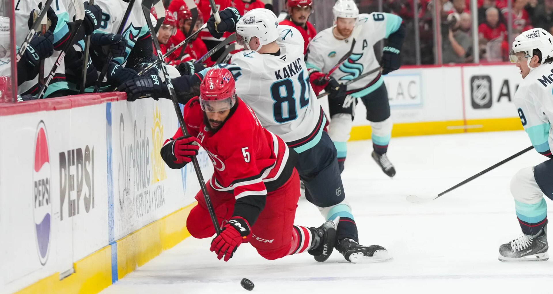 Hurricanes at Kraken odds, picks and predictions