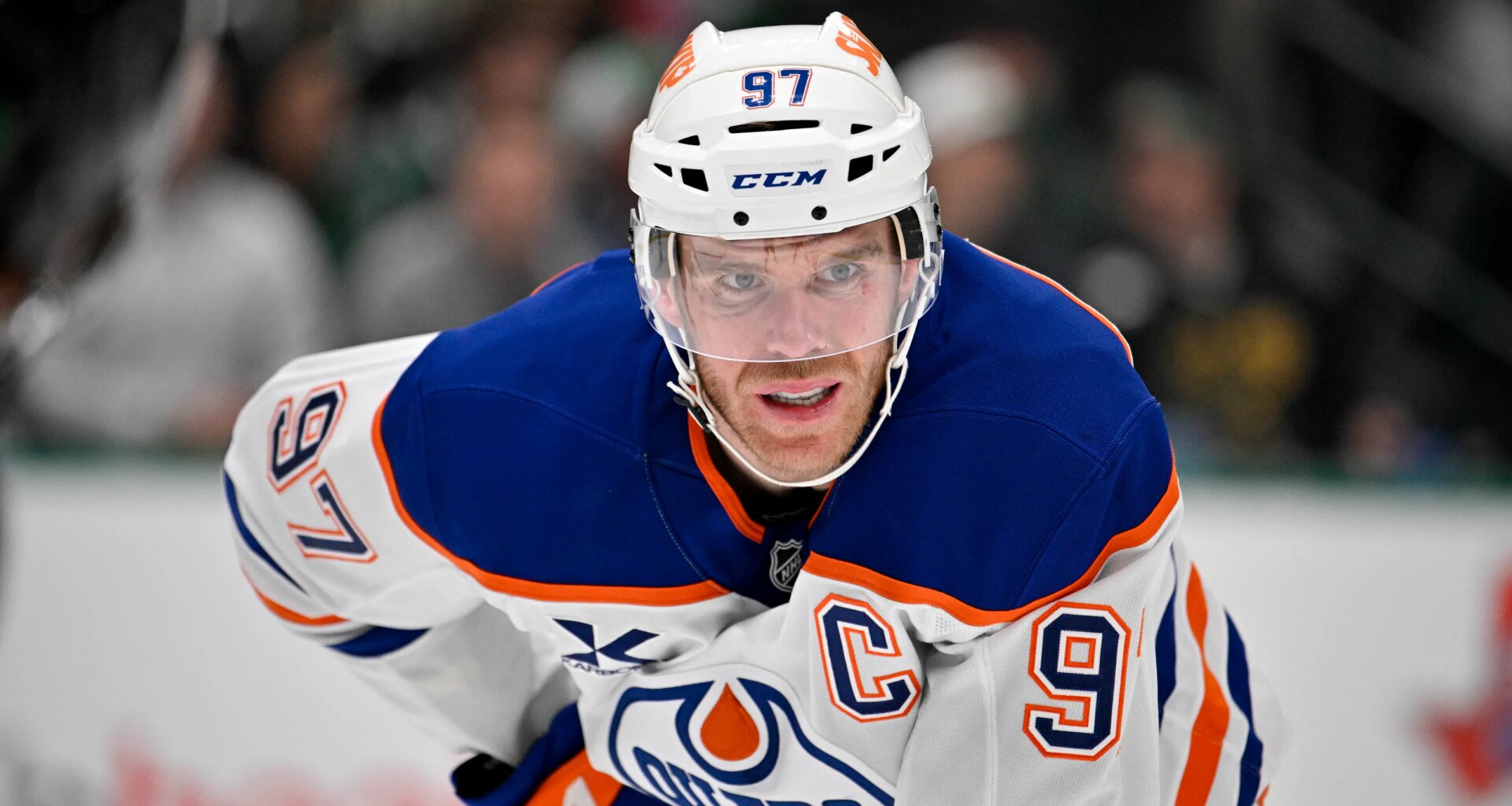 Why Oilers star left Monday practice early