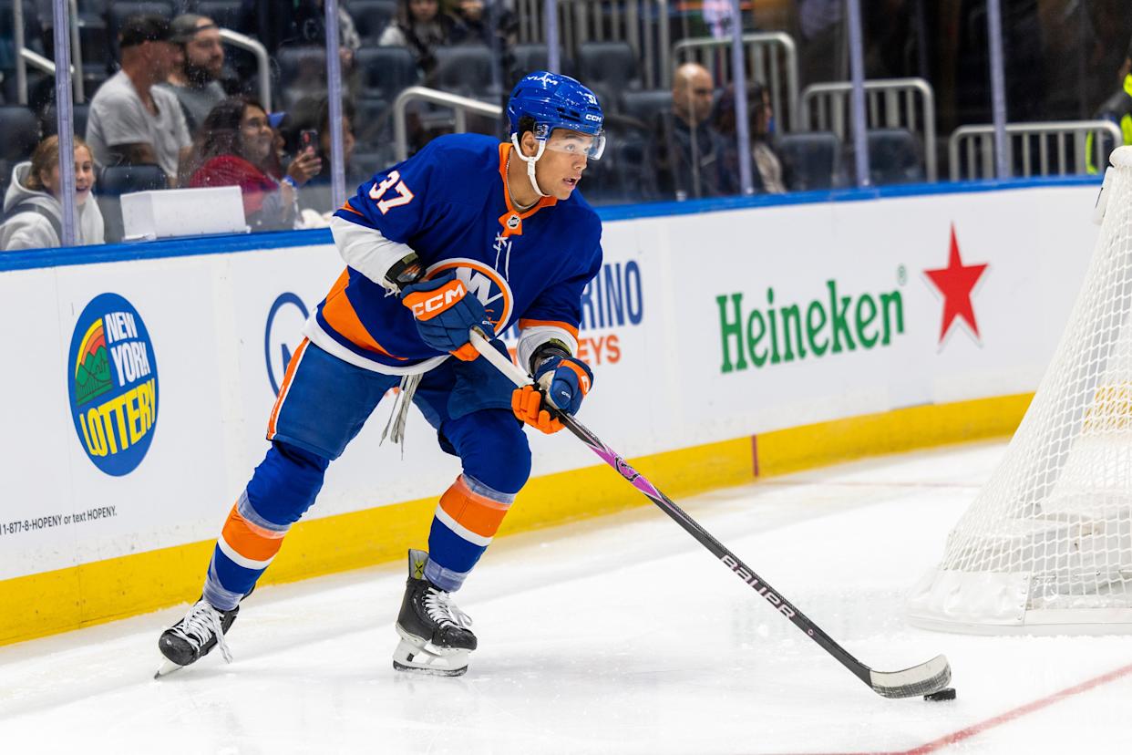 Kashawn Aitcheson playing in an Islanders preseason game.