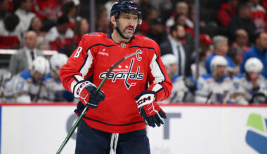 Hofer makes 21 saves to help Blues beat Washington 3-0