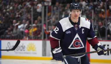 Gabriel Landeskog out week to week as Avalanche injuries mount