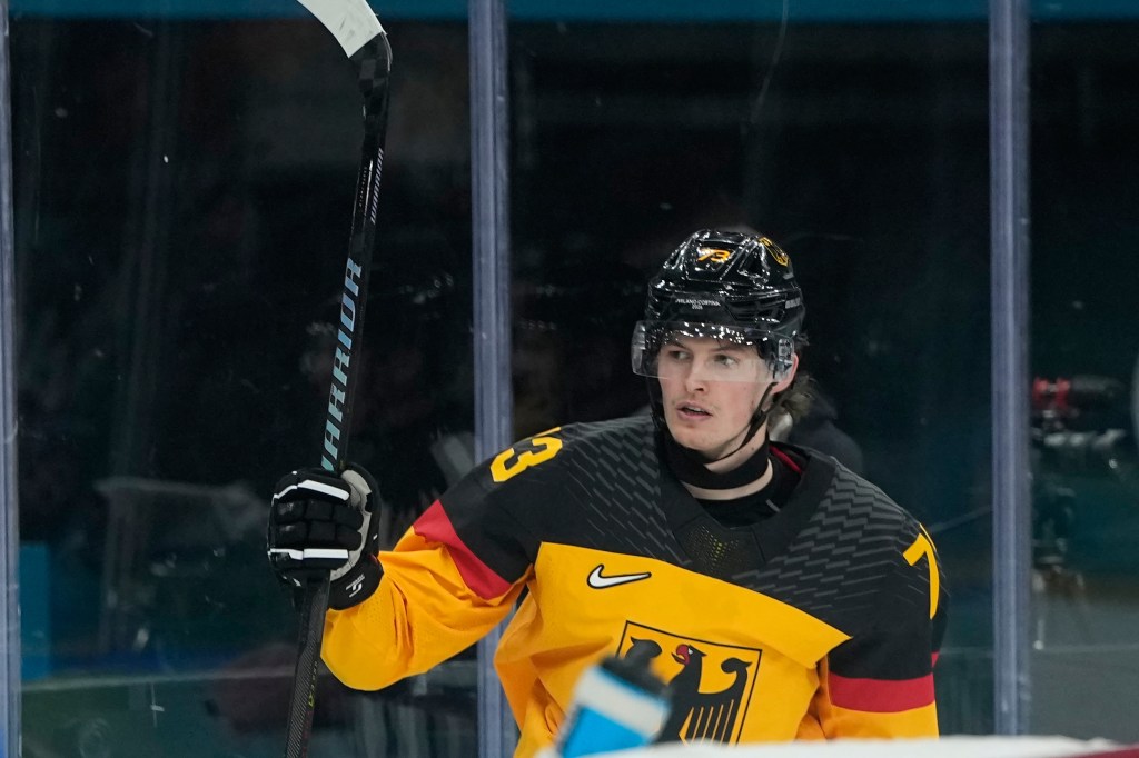 Marco Sturm hopes Lukas Reichel can inject speed, skill