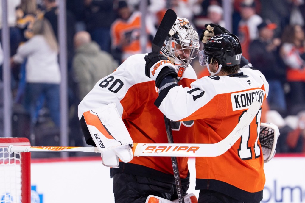 Dan Vladar sensational again as Flyers beat Bruins
