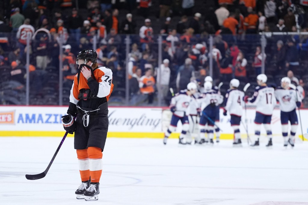 Home woes puzzling as Flyers hit home stretch