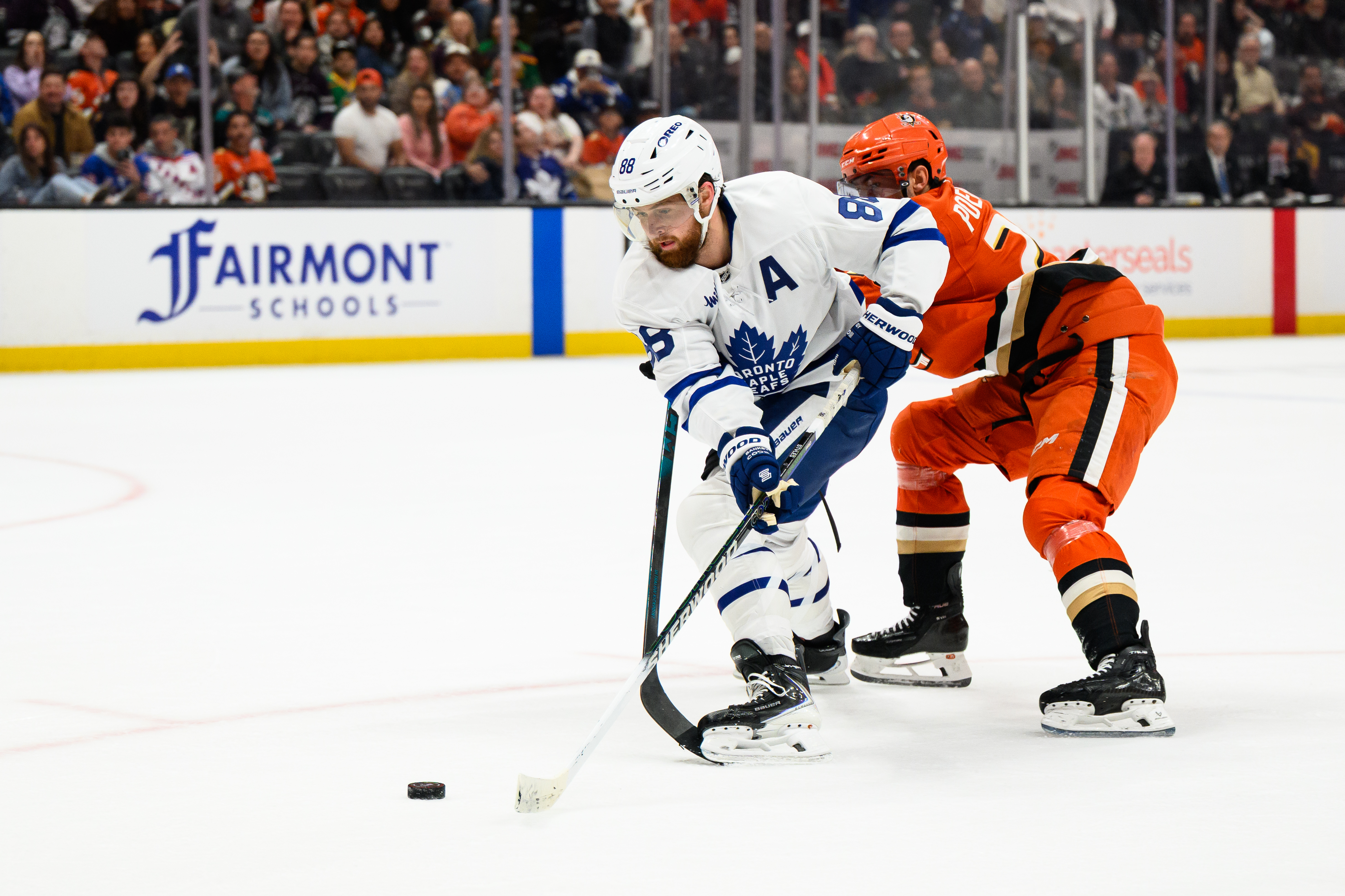 Toronto Maple Leafs right wing William Nylander, left, and Ducks...