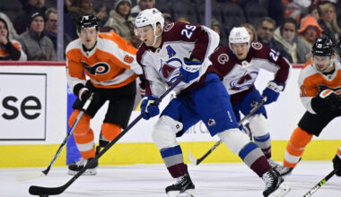 Flyers' Good News; Capitals Soar Despite Star's Injury