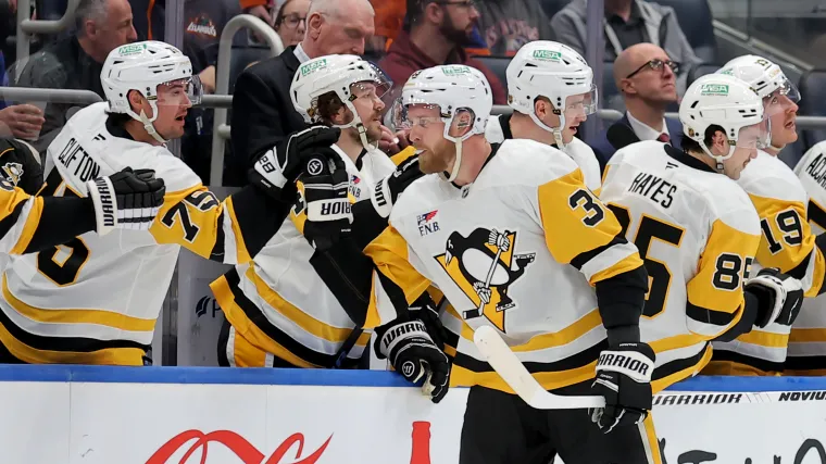 How to Watch Penguins vs. Red Wings Tonight: Channel, Live Stream & Start Time for NHL Game image
