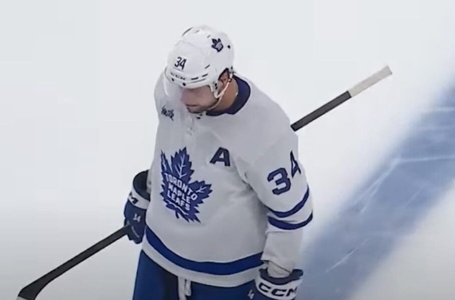 International Blackhawks; Matthews Injury; Boisvert News