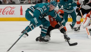 San Jose Sharks lose to Philadelphia Flyers after third period miscues