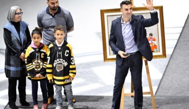 Patrice Bergeron lends a hand