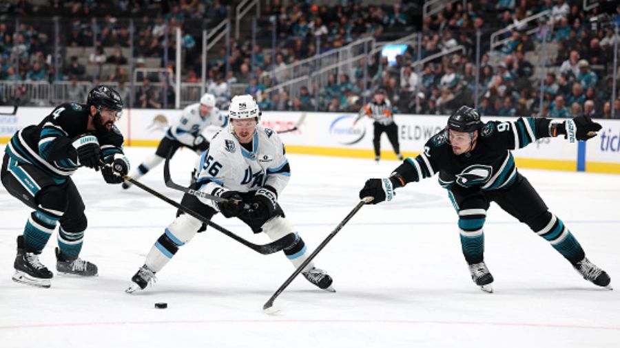 Kailer Yamamoto #56 Utah Mammoth vs. Sharks...