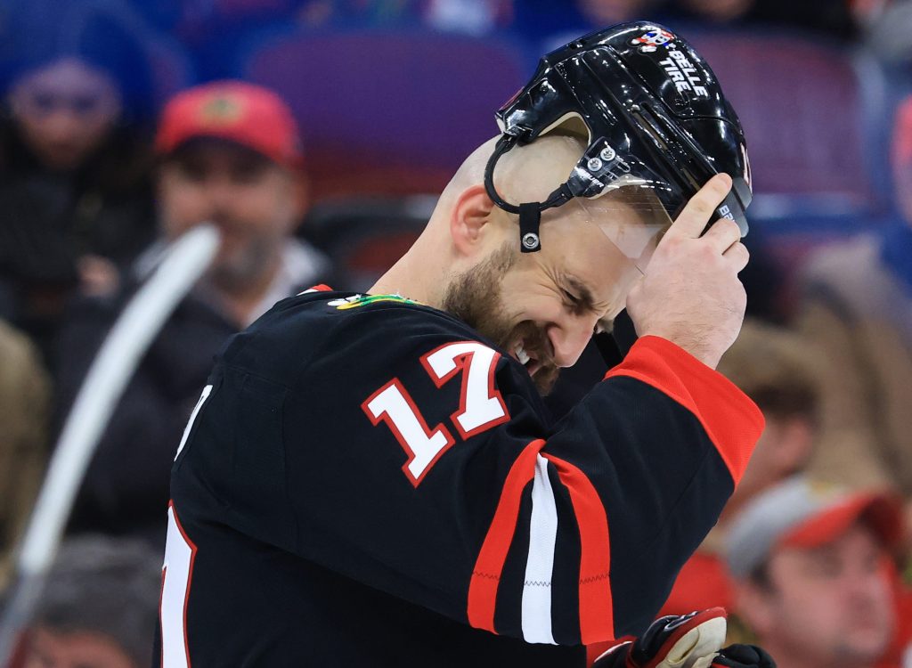 Chicago Blackhawks tired of being sellers
