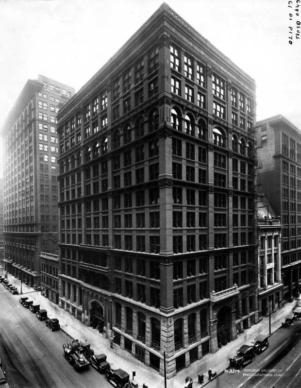 Chicago's Home Insurance Building is widely considered to be the world's first modern skyscraper, circa 1926. It was designed by William Le Baron Jenney and had an interior metal frame to support its weight. The building was demolished in 1931. (Chicago Architecture Photographing Company/Chicago History Museum)