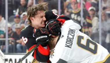 Chicago Blackhawks lose to Vegas Golden Knights 4-0