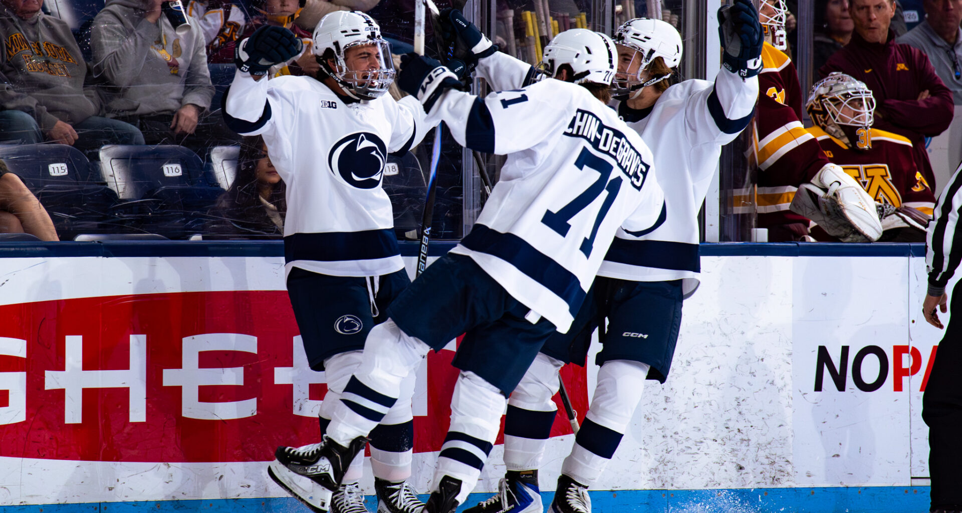 Penn State Men's Hockey Remains At No. 10 In USCHO Poll