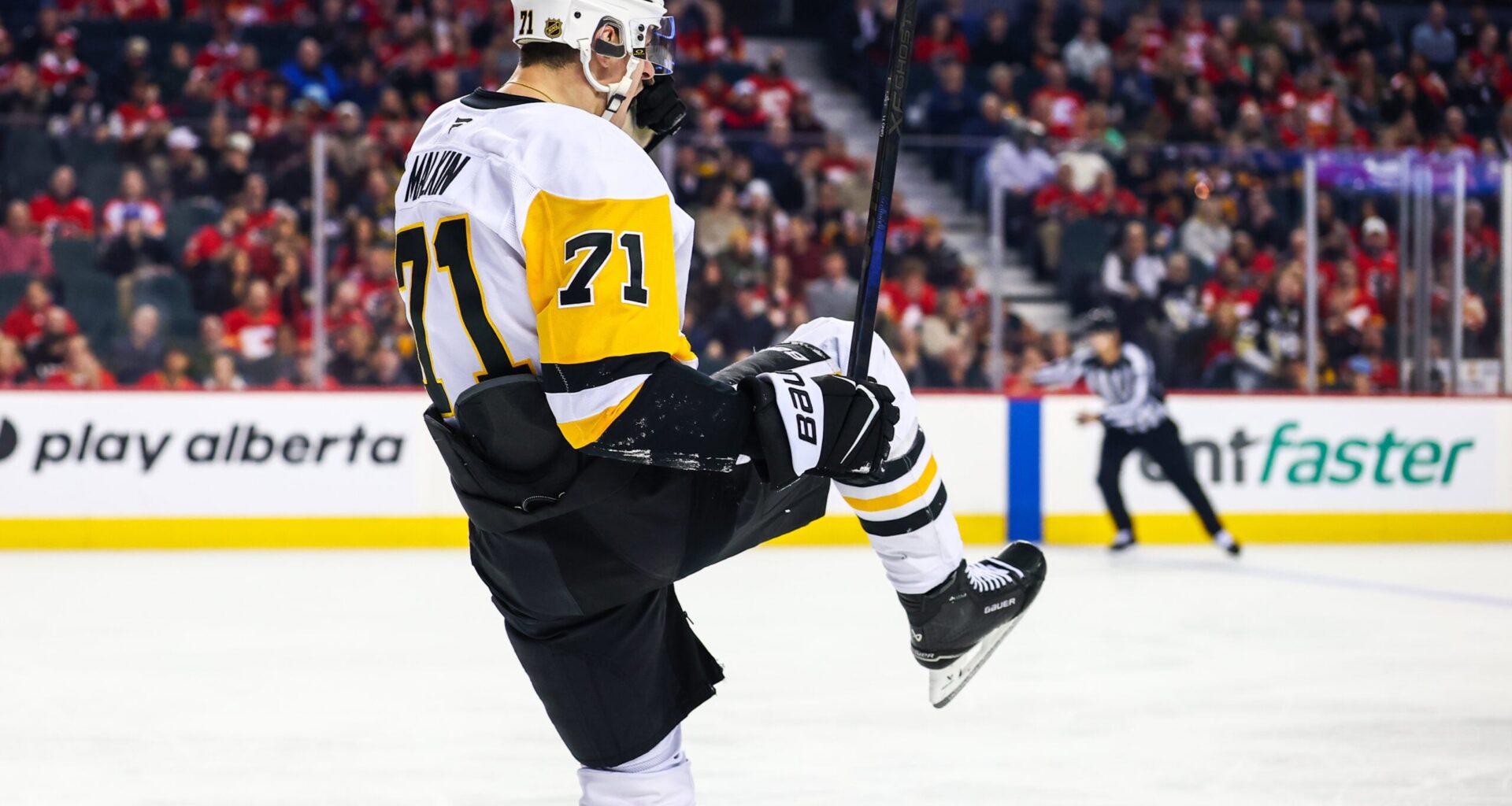 Penguins News & Rumors: Crosby's Return, Malkin's Future & Soderblom - The Hockey Writers - Pittsburgh Penguins