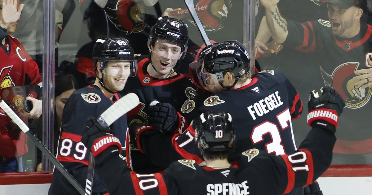 Senators surge as Eastern Conference playoff race heats up