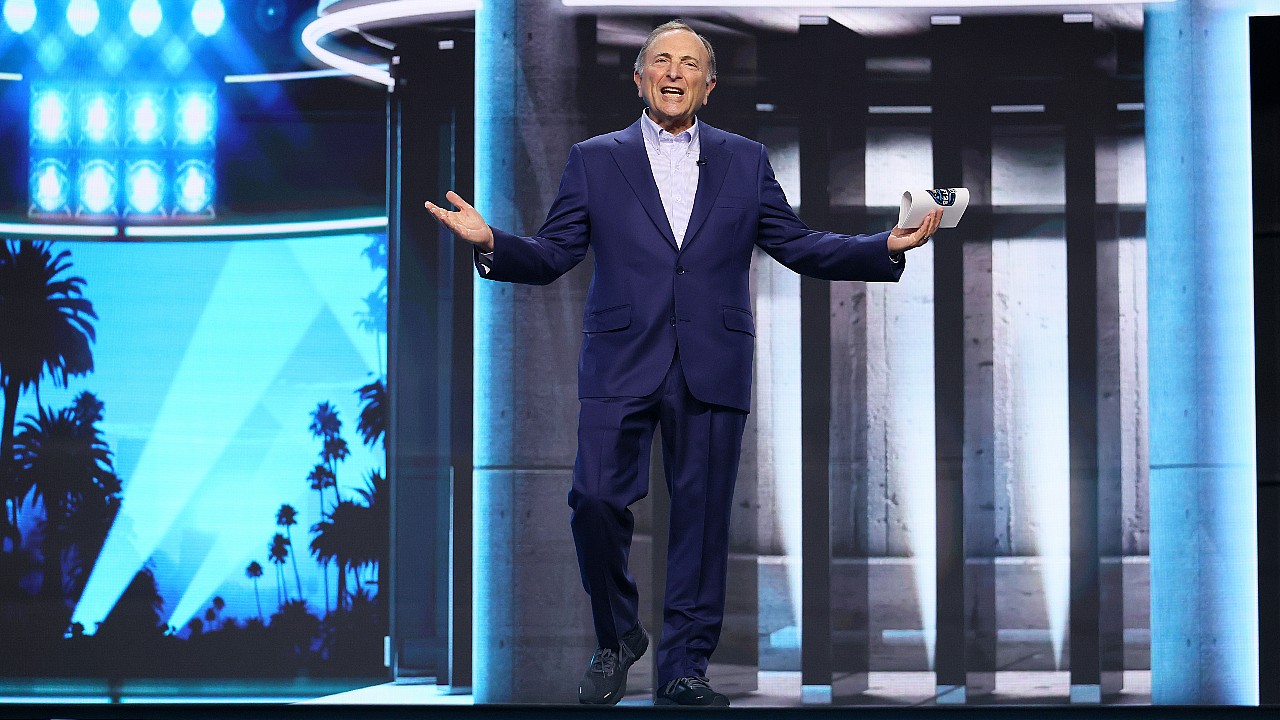 Which teams hold the most draft picks after 2026 NHL trade deadline?