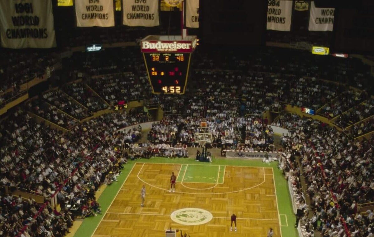 Can the old Boston Garden scoreboard be saved? Or should it rest in pieces?