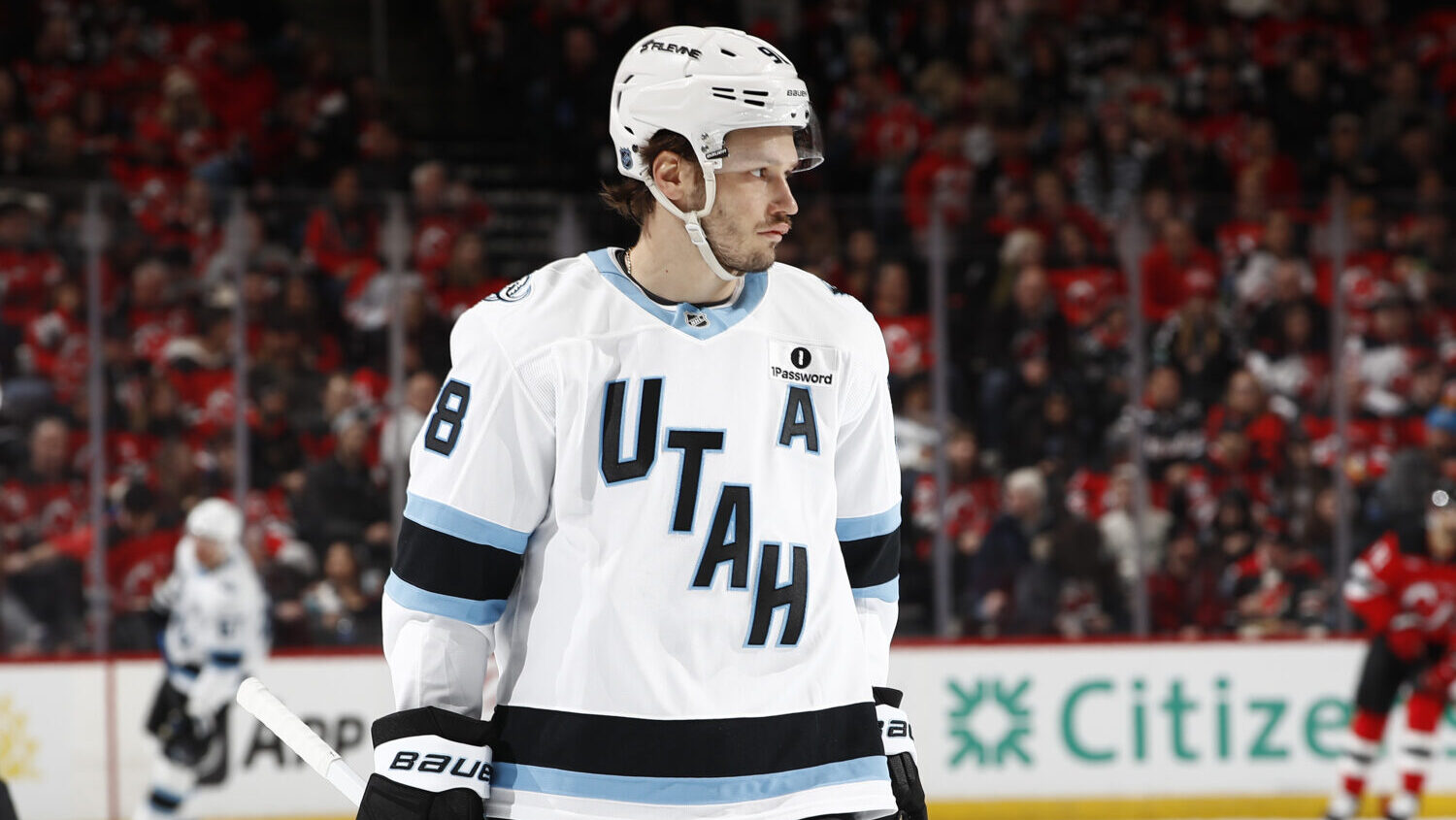 Mikhail Sergachev Injury Utah Mammoth...