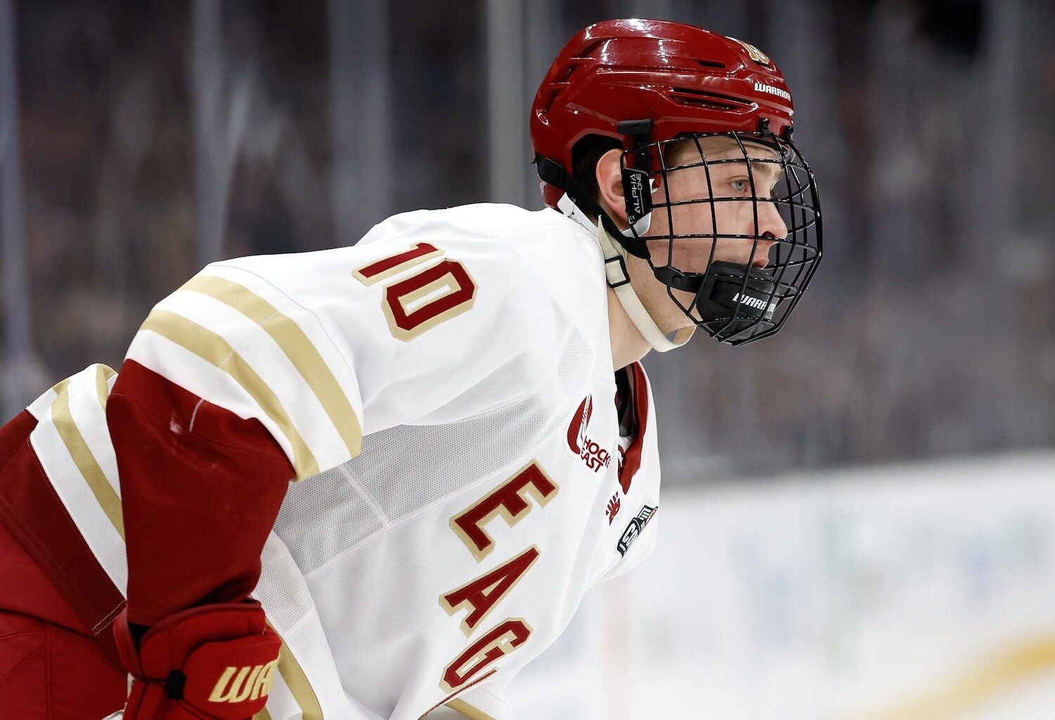 Bruins prospect James Hagens win Hockey East scoring title - 98.5 The Sports Hub