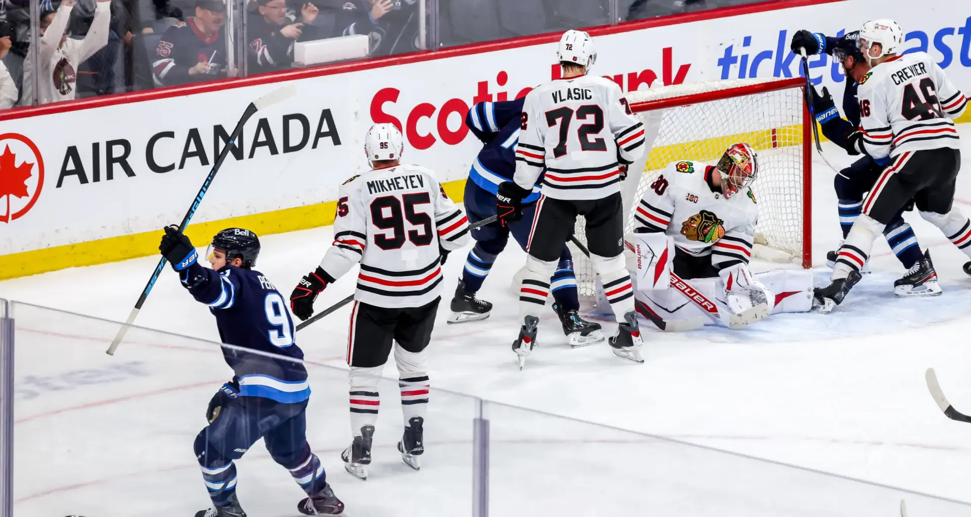 RECAP: Blackhawks downed in overtime, lose 3-2 in Winnipeg