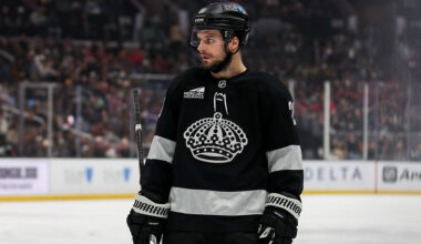 Scott Laughton talks whirlwind 24 hours, excitement in reuniting with D.J. Smith & pushing for the playoffs in LA