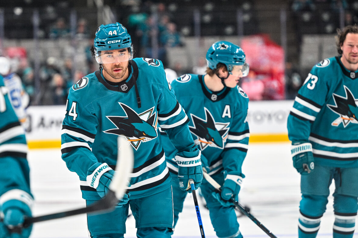 Sharks' Sherwood Credits Flyers' Tocchet With Career Boost