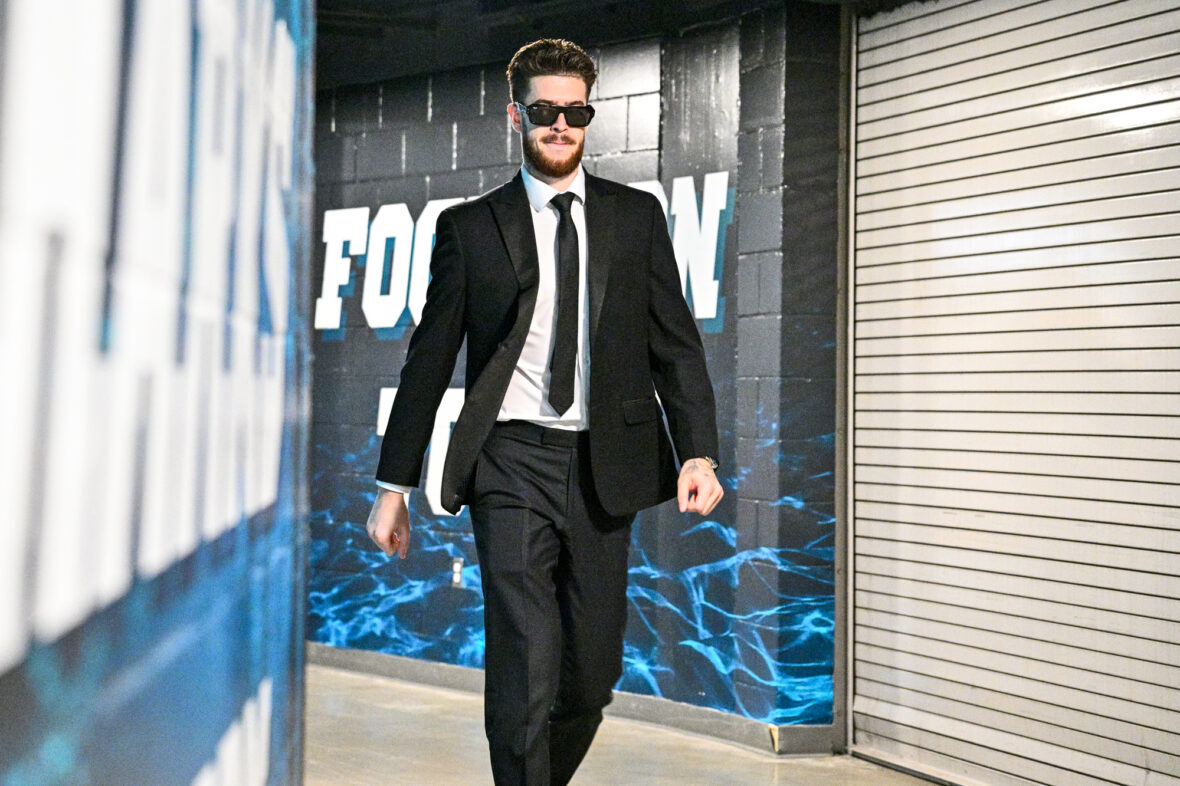 Askarov Is Back; Sharks Need Him To Become No. 1 Again