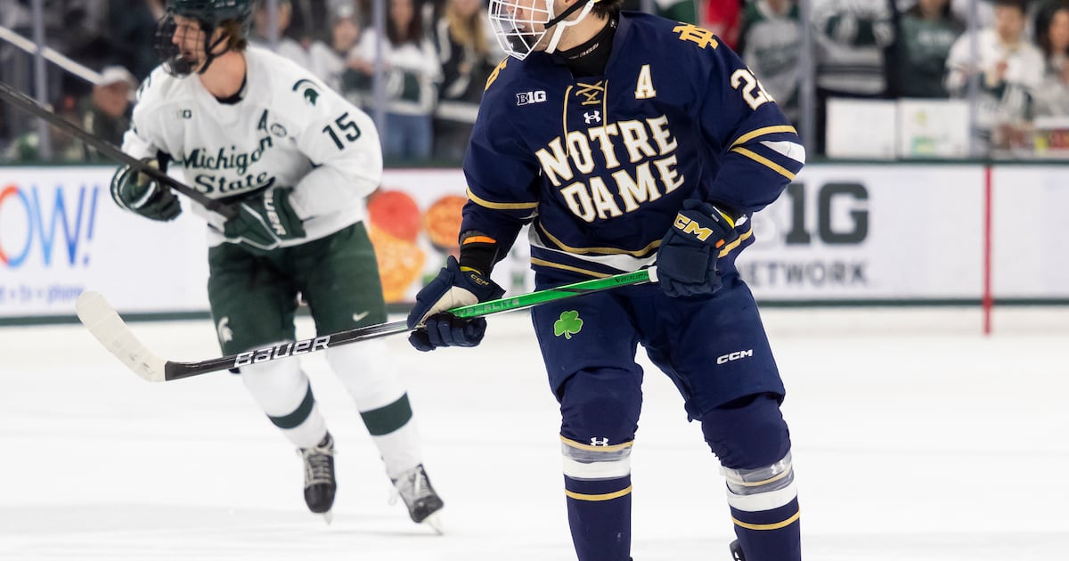 Philadelphia Flyers sign forward Cole Knuble to two-year entry-level contract