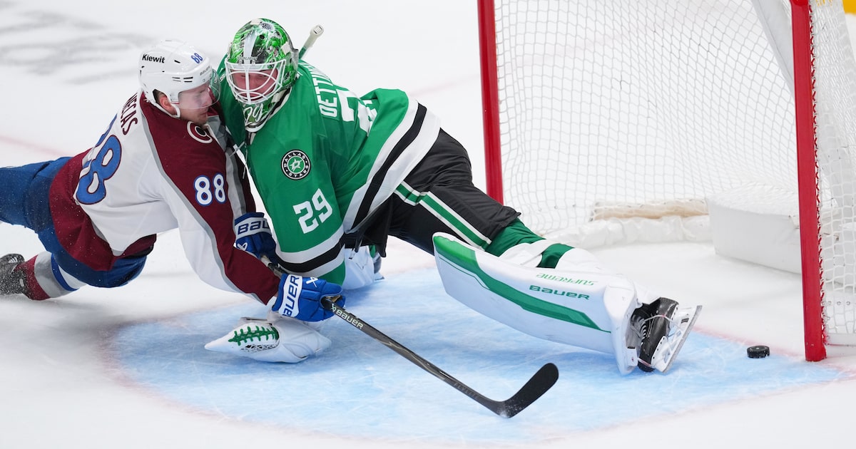 Stars fall in dramatic fashion to snap record winning streak, drop further behind Colorado